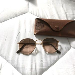 Trendy round ray-ban’s